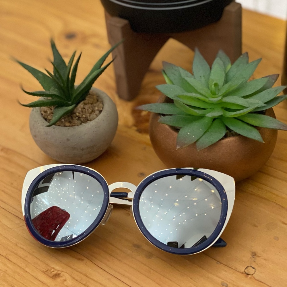 Cat eye mirror sunglasses